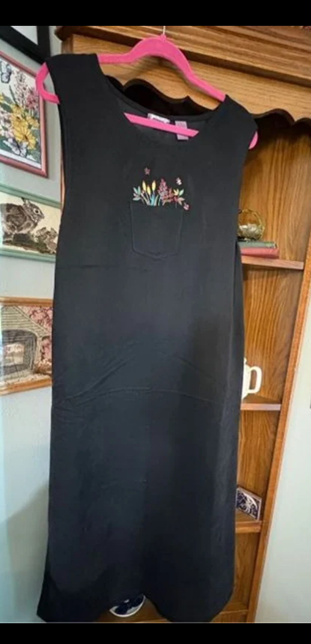 Black Womens Jumper Sleeveless embroidered