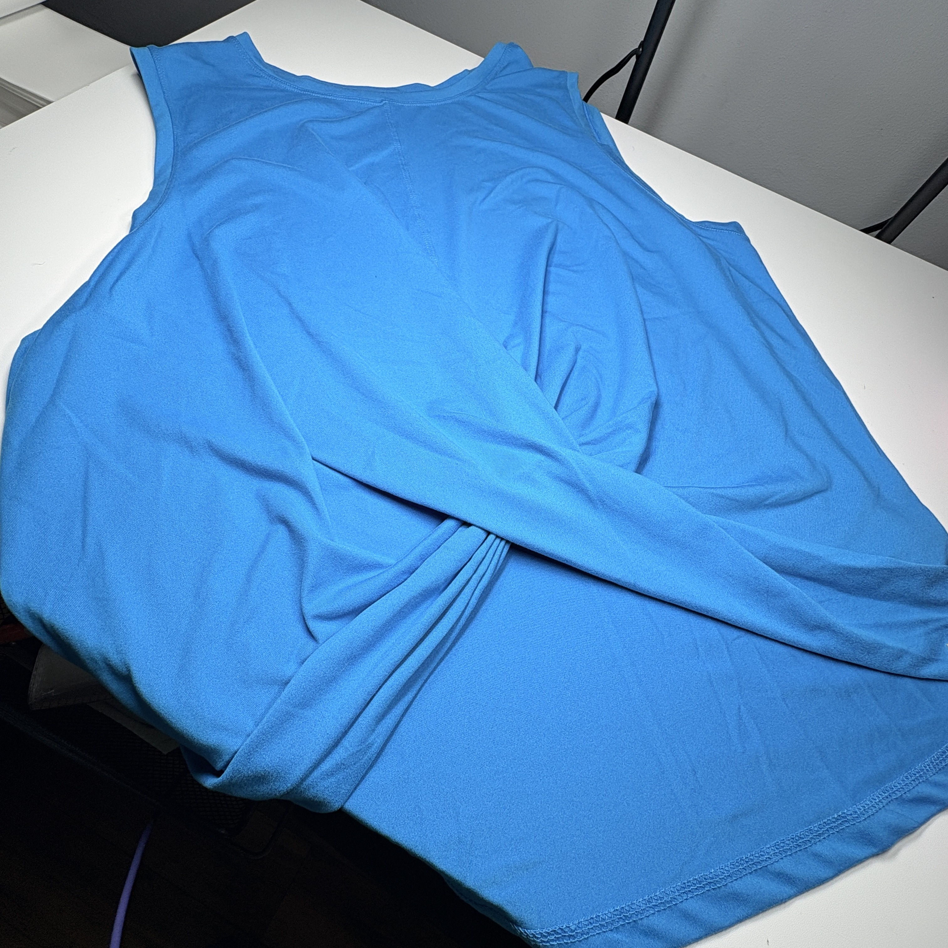 Bright Blue Sleeveless Tank Top Lightweight Activewear