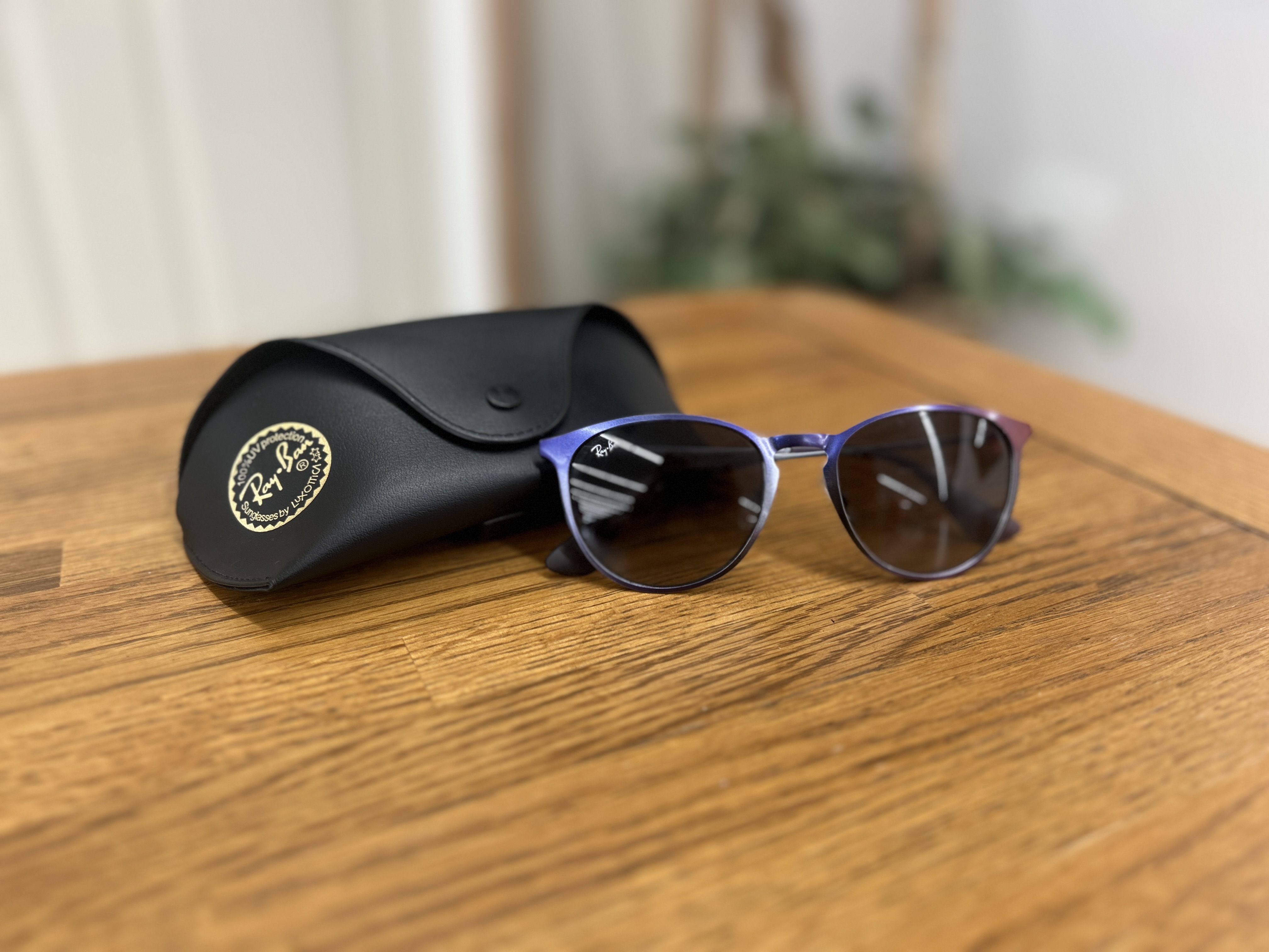 Ray-Ban Women’s Gradient Purple Frame Sunglasses with Case