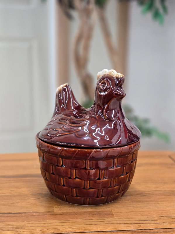 McCoy Brown Glazed Hen on Nest Covered Dish