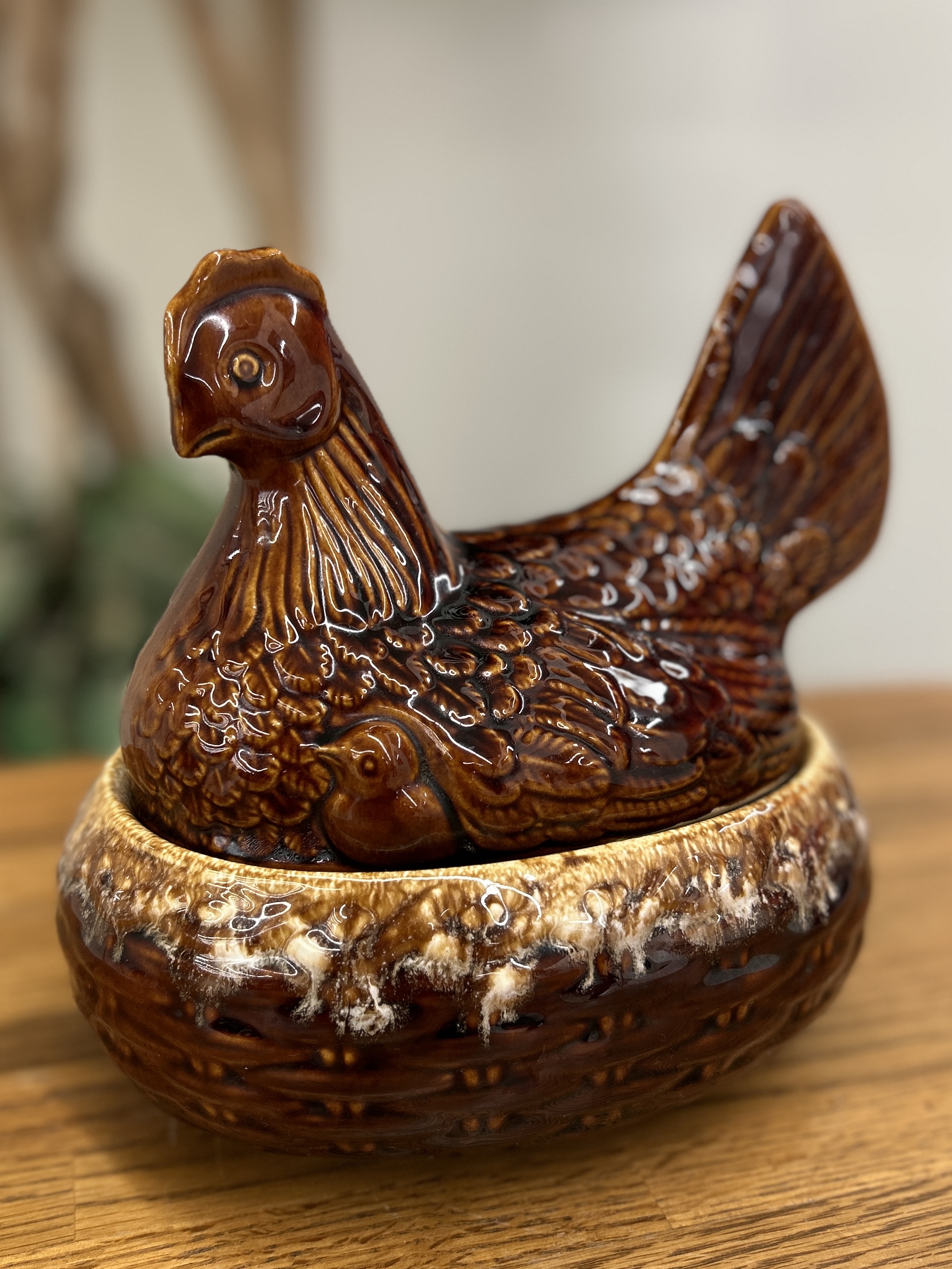 Hen Collectible Casserole Dish